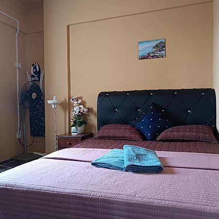 פוטראג'איה M.Fr Homestay Pangsapuri Putra Damai מראה חיצוני תמונה