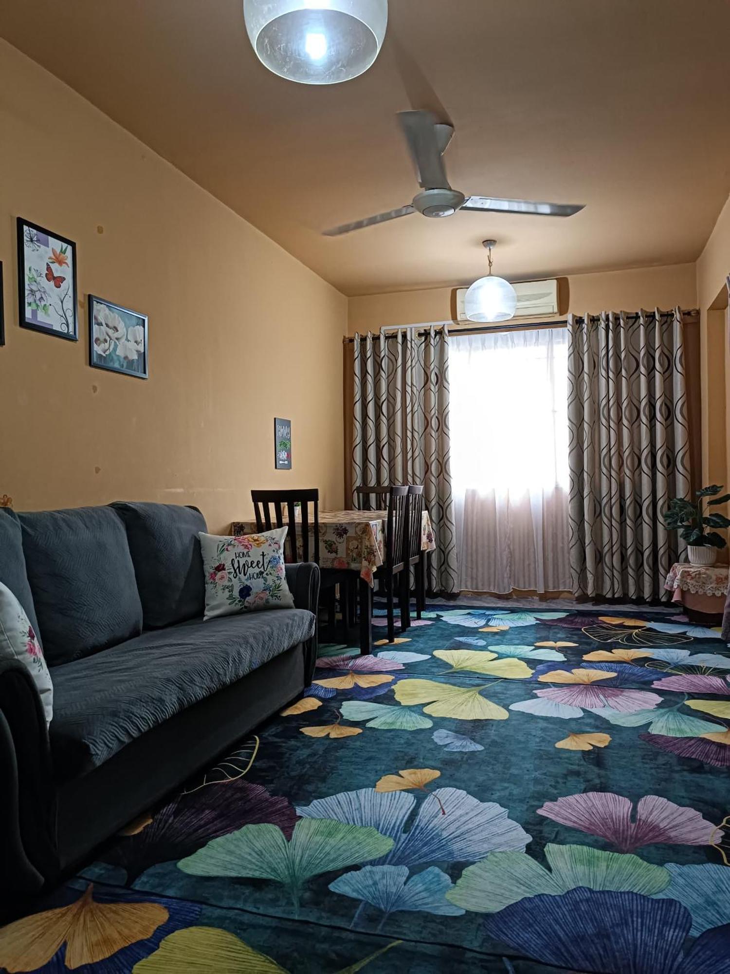 פוטראג'איה M.Fr Homestay Pangsapuri Putra Damai מראה חיצוני תמונה