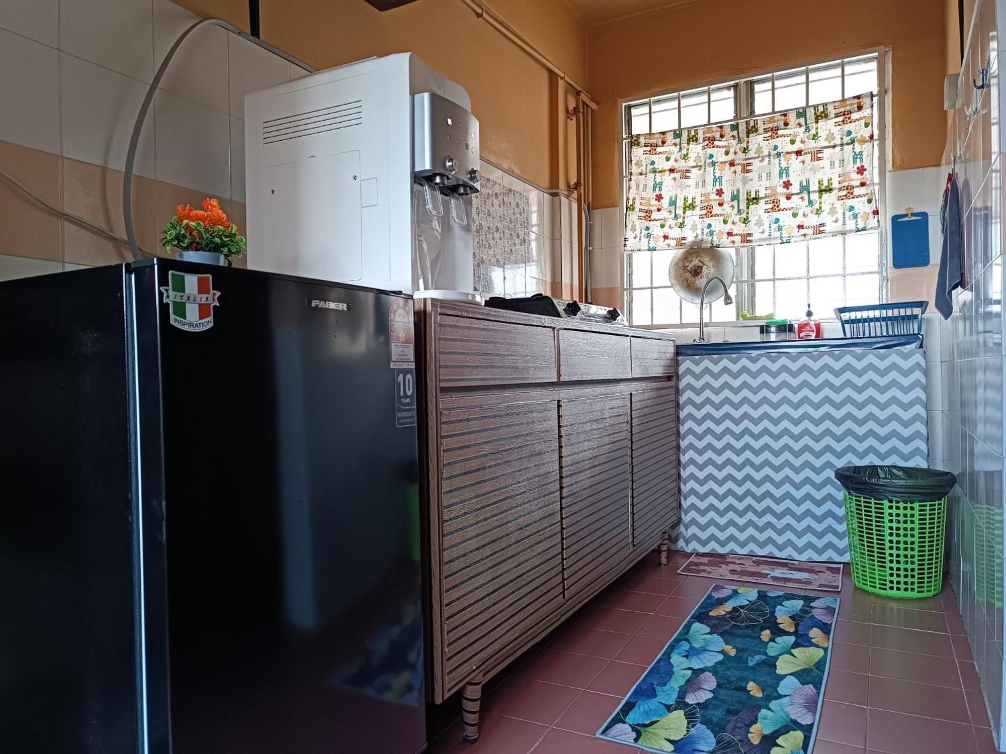 פוטראג'איה M.Fr Homestay Pangsapuri Putra Damai מראה חיצוני תמונה