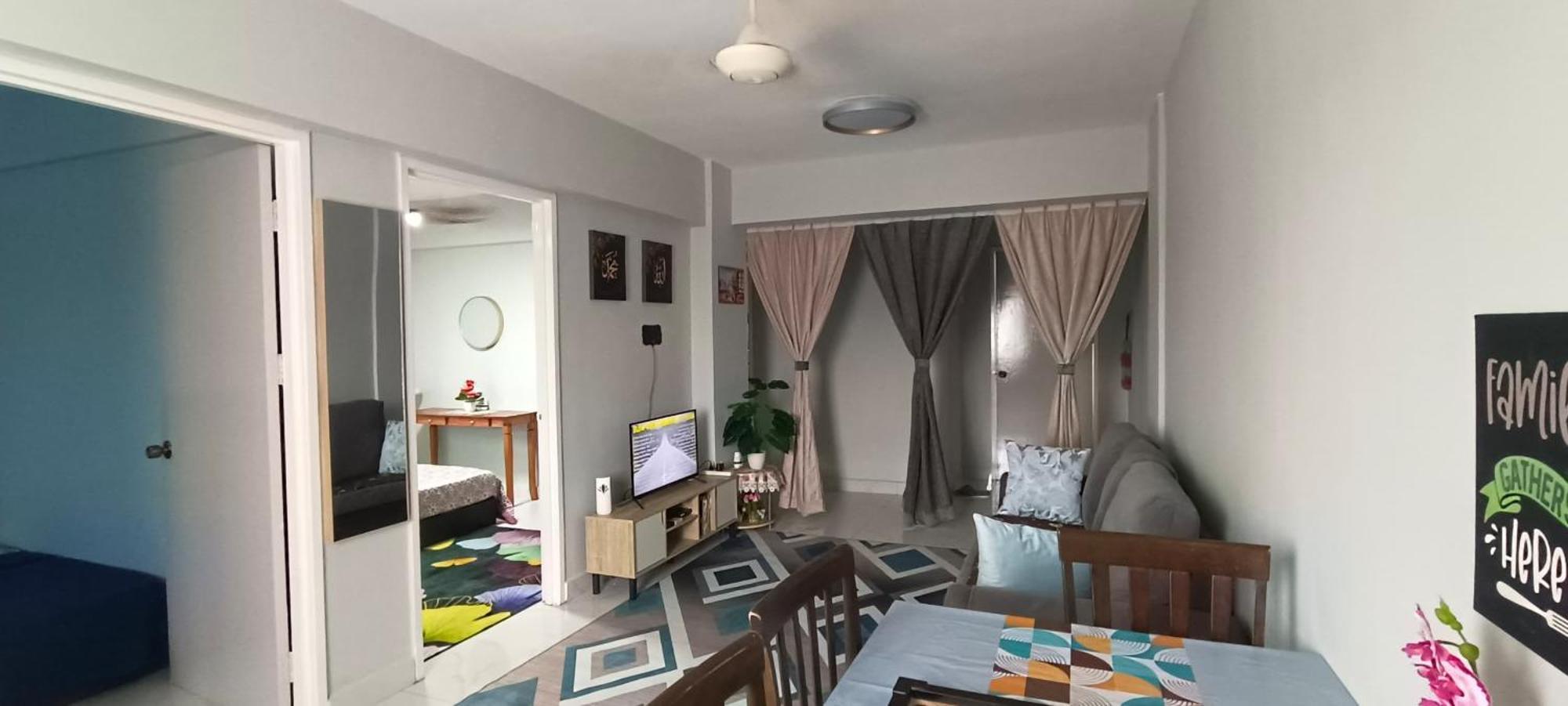 פוטראג'איה M.Fr Homestay Pangsapuri Putra Damai מראה חיצוני תמונה