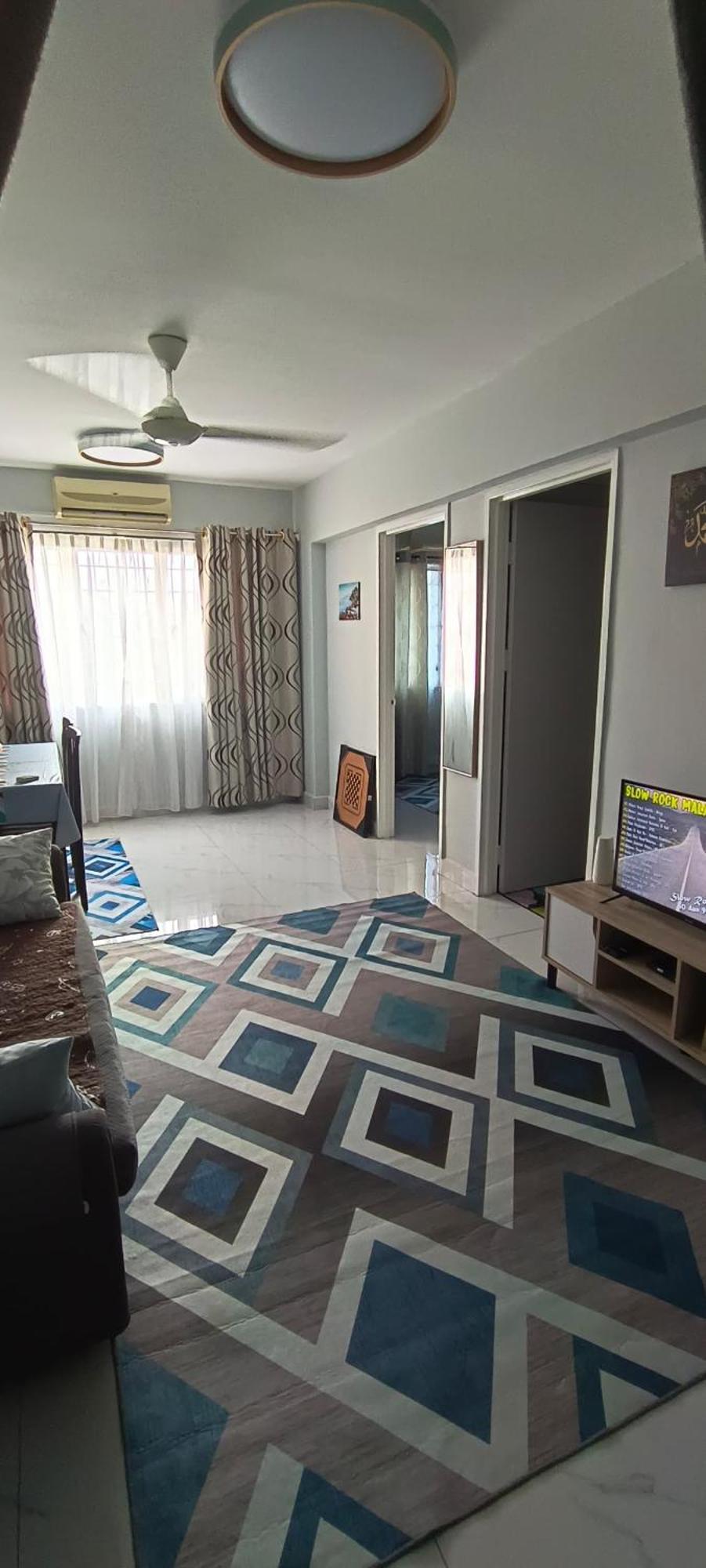 פוטראג'איה M.Fr Homestay Pangsapuri Putra Damai מראה חיצוני תמונה