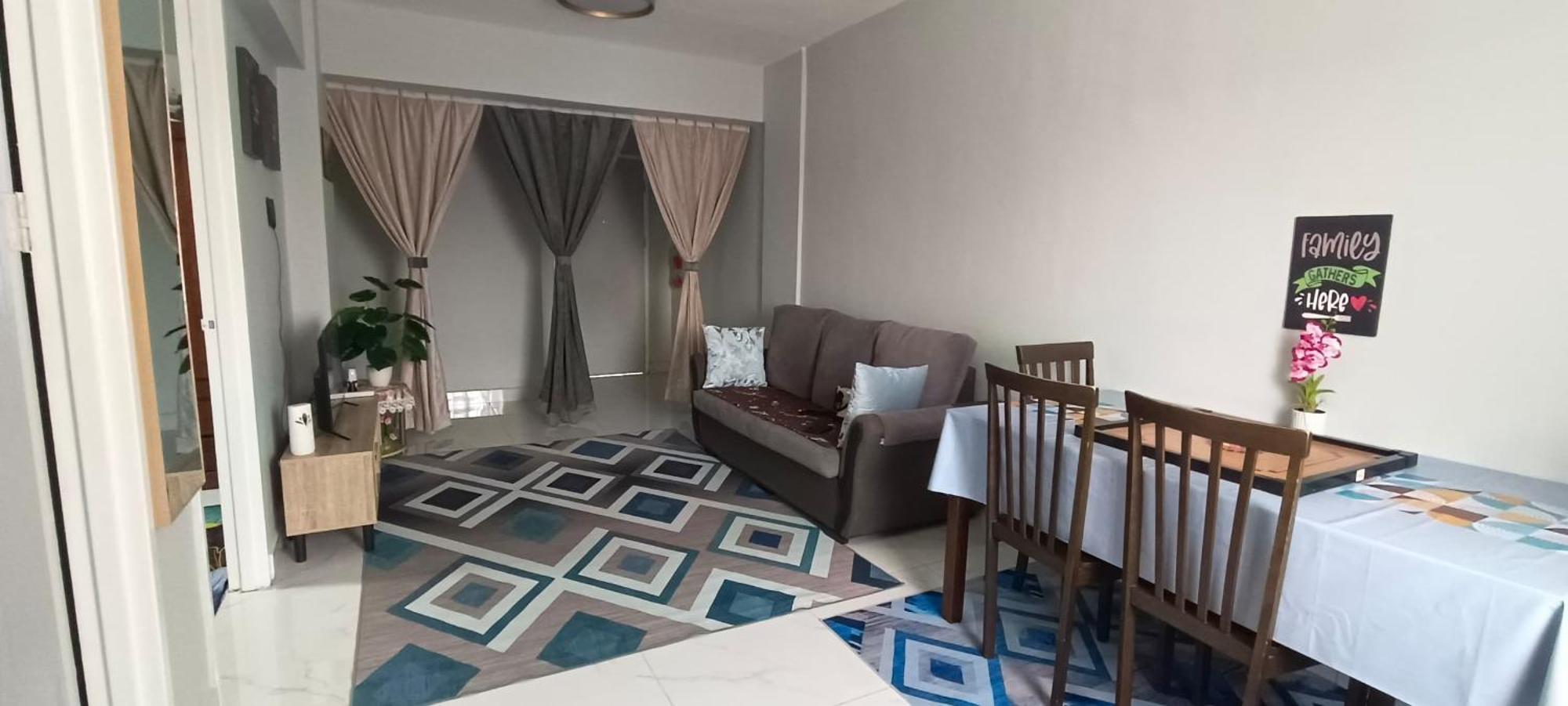 פוטראג'איה M.Fr Homestay Pangsapuri Putra Damai מראה חיצוני תמונה